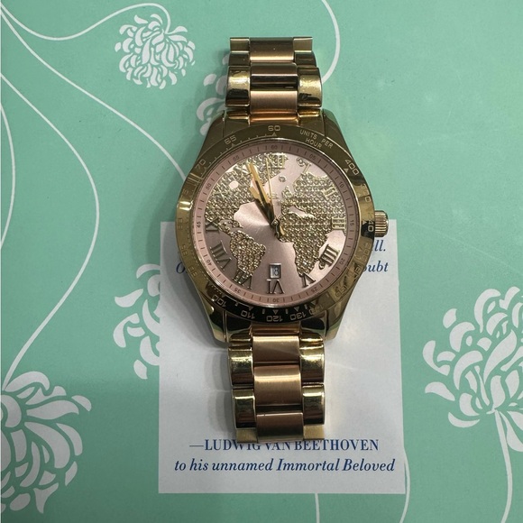 Michael Kors world map watch - Picture 1 of 7